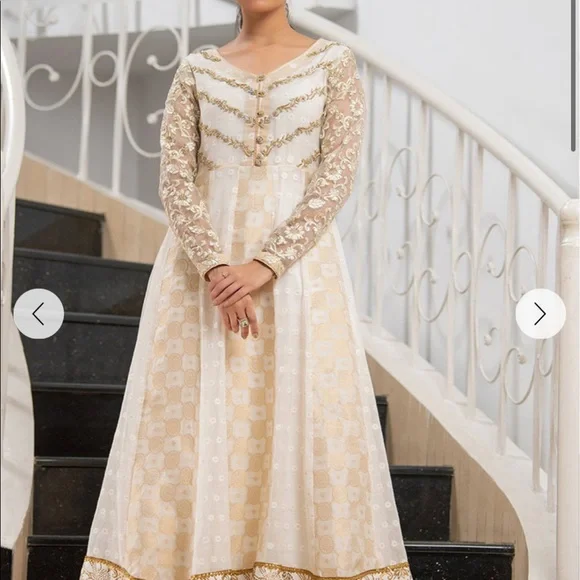 slim fit dress slacks Off-White and Gold Anarkali Suit Set – Sewandyou main image 0